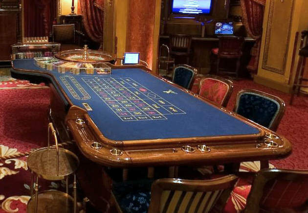 roulette table ritz casino