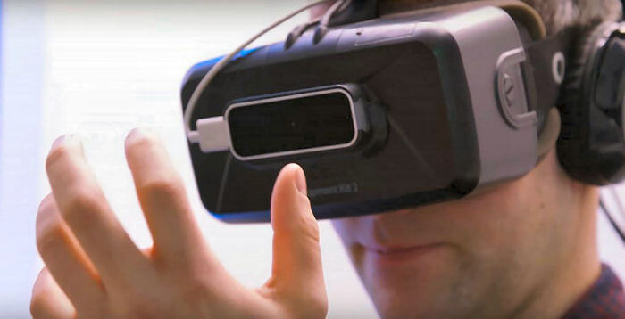 virtual reality roulette headset